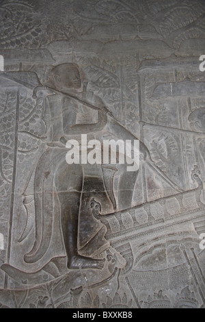 Ein Detail aus einem Basrelief-Galerie in Angkor Wat Stockfoto
