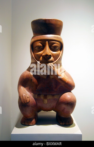 Alten peruanischen Keramiktopf, Larco Museum, Lima, Peru. Stockfoto