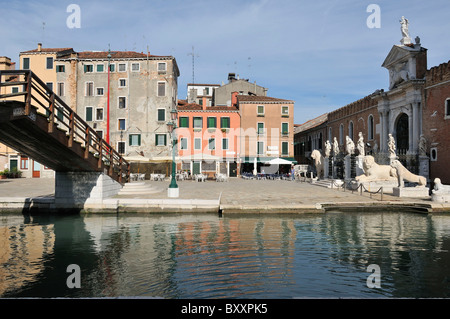 Venedig. Italien. Eintritt in die Arsenale im Stadtteil Castello. Stockfoto