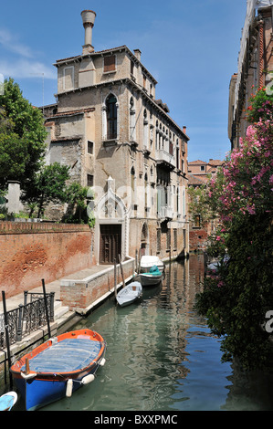 Venedig. Italien. Venezianischen gotische Palazzo Soranzo van Axel & Rio della Panada. Stockfoto