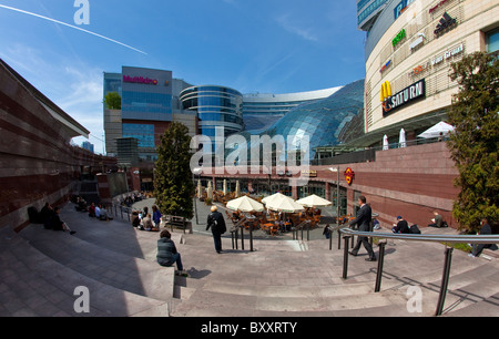 "Gold Terrasse" ("Zlote Tarasy") in Warschau, Polen Stockfoto