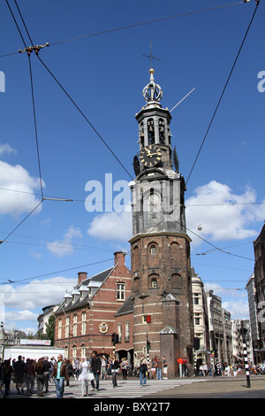 Munttoren oder Münzerturm in Munt Plein in Amsterdam, Holland Stockfoto