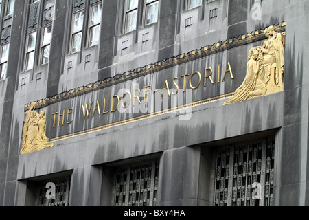 Waldorf-Astoria-Hotel an der Park Avenue in New York, Amerika Stockfoto