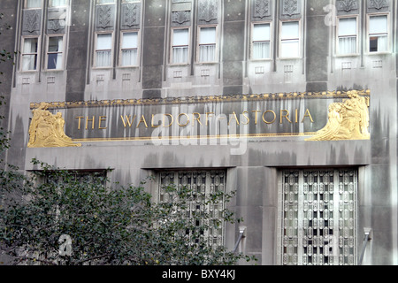 Waldorf-Astoria-Hotel an der Park Avenue in New York, Amerika Stockfoto