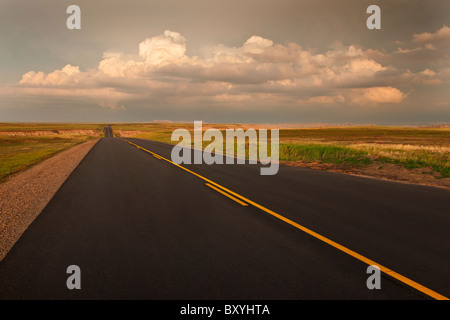 Straße bei Sonnenuntergang Stockfoto