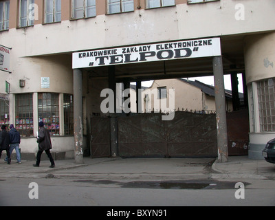 Standort der ehemaligen Fabrik von Oscar Schindler - bekannt aus dem Film „Schindlers Liste“ in der Lipowa Straße 4 in Krakau Polen 2002. Bild von DAVID BAGNALL Stockfoto