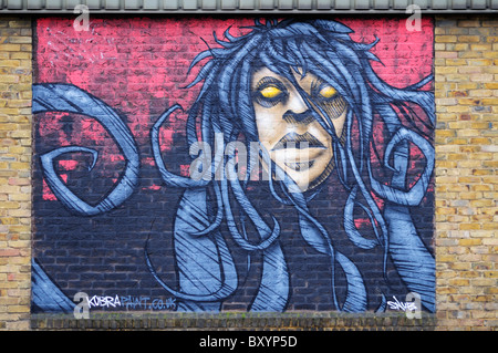 Graffiti Street Art Wandbild, Newmarket Road, Cambridge, England, UK Stockfoto