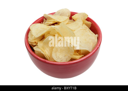 Kartoffelchips in Schüssel auf weißem Hintergrund Stockfoto