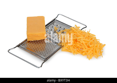 Käsereibe und Käse auf weißem Hintergrund Stockfoto