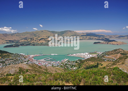 Blick von Lyttelton Harbour vom Gipfel des Christchurch Gondola, Heathcote Valley, Christchurch, Canterbury, Neuseeland Stockfoto