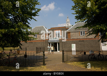 Serpentine Gallery im Hyde Park Stockfoto