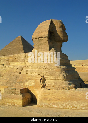 Sphinx und die Pyramiden von Gizeh in Kairo Stockfoto