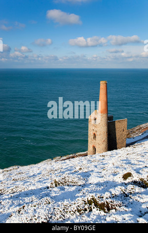 Wheal Coates; St Agnes; Cornwall; Schnee Stockfoto