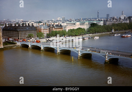 London England Westminster Brücke über Fluß Themse Stockfoto