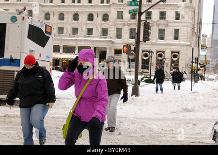 Nähe der 59th Street, Manhattan, 5th Avenue, New York City, Schneesturm, 26. Dezember 2010 Stockfoto