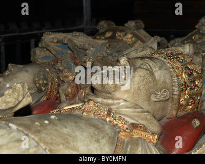 Canterbury Kent England Canterbury Kathedrale Alabaster Bildnisse von König Heinrich IV. und Joan Navarra Stockfoto