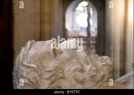 Detail eines der Herzöge von Norfolk Grab in Fitzalan Kapelle, Arundel Castle, West Sussex, UK Stockfoto