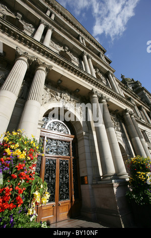 Stadt in Glasgow, Schottland. Die William Young erbaute City Chambers ist Heimat von Glasgow City Council und der Herr Probst von Glasgow Stockfoto