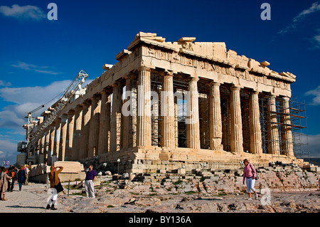 Der Parthenon von der Akropolis in Athen, ewiges Symbol der klassischen Schönheit und ein unschätzbares Erbe für die gesamte Menschheit Stockfoto