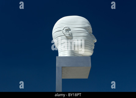 Die Installation - Köpfe, verschieben - auf dem Forum in Adlershof, Berlin, Deutschland Stockfoto