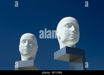 Die Installation - Köpfe, verschieben - auf dem Forum in Adlershof, Berlin, Deutschland Stockfoto