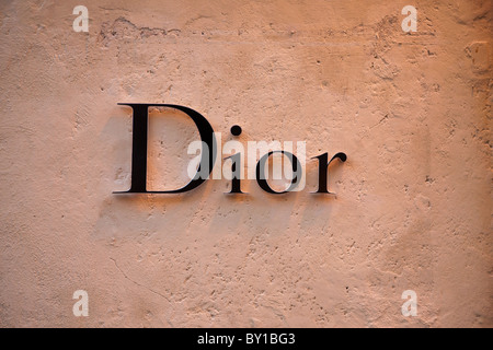 Christian Dior Schild Schild an Wand des Stores in der Via dei Condotti Rom Italien Stockfoto