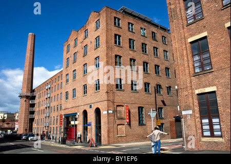 Chorlton Mill, denkmalgeschützten ehemaligen viktorianischen Baumwollspinnerei umgerüstet loft-Wohnungen, Rand des Stadtzentrums, Manchester, UK. Stockfoto