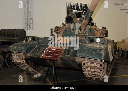 Russische Panzer auf dem Display im Panzermuseum Saumur Frankreich Stockfoto