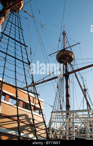 Die Mayflower 2 Nachbau des Schiffes, die die Pilgerväter auf im Hafen von Plymouth Massachusetts USA gesegelt Stockfoto