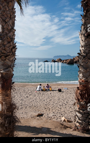 Strand Playa Cala Cortina vor den Toren der Stadt Cartagena in der Region Murcia, Süd-Ost-Spanien Stockfoto