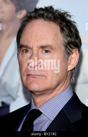 KEVIN KLINE NO STRINGS ATTACHED LOS ANGELES PREMIERE LOS ANGELES Kalifornien USA 11. Januar 2011 Stockfoto