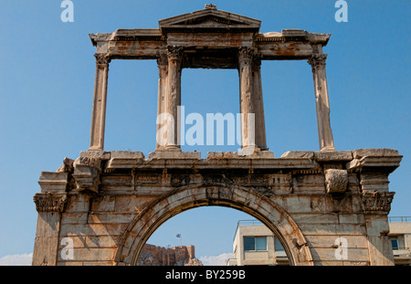 Nahaufnahme von Hadrian Tor in der Innenstadt von Athen Griechenland Stockfoto