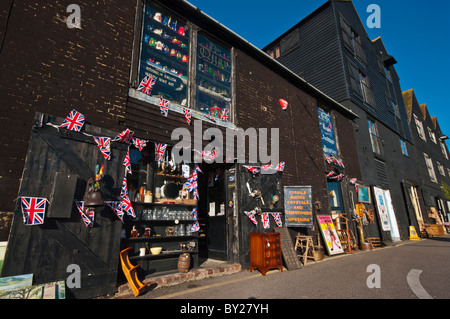 Strang Kai Antiquitäten und Sammlerstücken Shop Roggen England Stockfoto