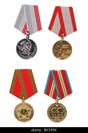 Sowjetische militärische Gedenkmedaillen, isoliert auf weißem Hintergrund Stockfoto