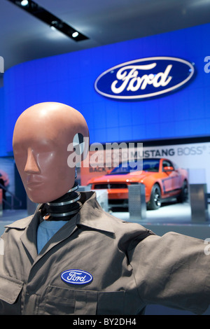 Detroit, Michigan - A Ford Crashtest dummy auf dem Display auf der North American International Auto Show. Stockfoto