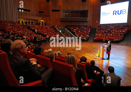 Prof. Dr. Margot Kaessmann während die Antrittsvorlesung von ihrer Gastprofessur an der Ruhr-Universität Bochum, Deutschland Stockfoto