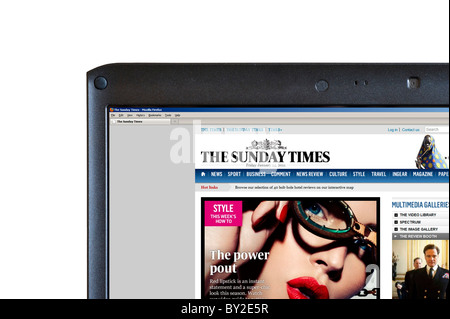 Die Sunday Times Online Edition angezeigt auf einem Laptopcomputer, UK Stockfoto