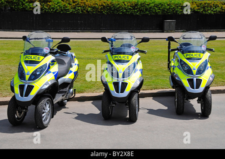 Piaggio MP3 Roller für Metropolitan Polizei sicherer Transport Command Straßen Response Team Stockfoto