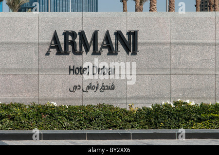 Armani Hotel Ortseingangsschild, Dubai Stockfoto