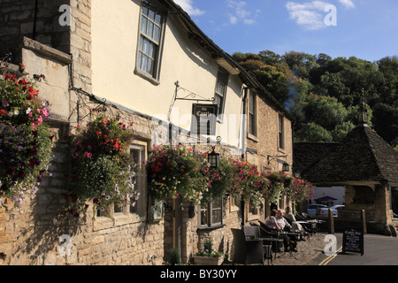 The Castle Inn, Castle Combe, Cotswolds, England, Großbritannien Stockfoto