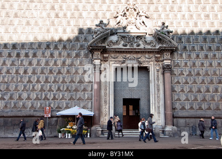 Fassade der Kirche Gesù Nuovo, Neapel Stockfoto