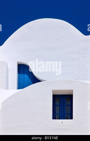 Schöne, traditionelle, minimal, Architektur, vom Dorf Imerovigli, Santorin Stockfoto