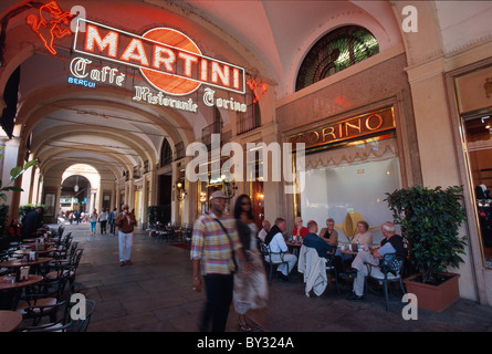 Caffé Torino am Piazza San Carlo in Turin (Torino), Piemont, Italien Stockfoto