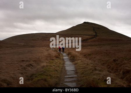 Wanderer Fuß am Shutlingsloe-Hügel im Peak District in der Nähe von Macclesfield Wald Stockfoto