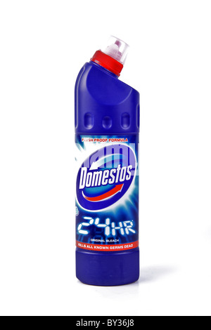 Domestos auf weißem Hintergrund Stockfoto