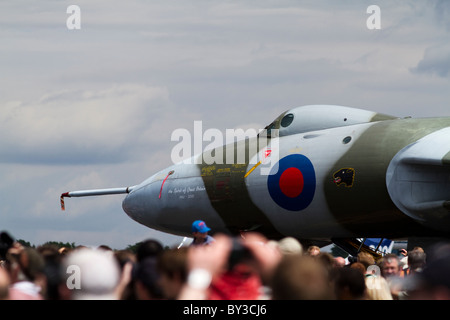 Geist des britischen Avro Vulcan-Bomber auf der Farnborough Air Show Stockfoto