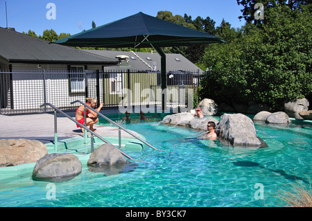 Hot Rock-Pools in Hanmer Springs Thermal Pools & Spa, Hanmer Springs, North Canterbury, Canterbury, Südinsel, Neuseeland Stockfoto