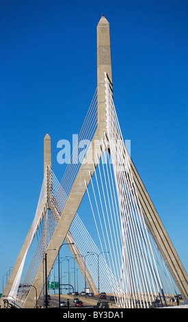 USA, Massachusetts, Boston, Leonard P. Zakim Bunker Hill Memorial Bridge Stockfoto