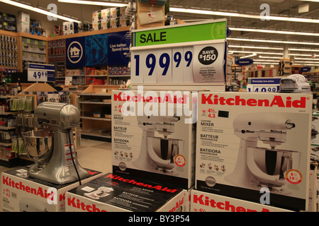 KitchenAid-Home Outfitters Outlet speichern in Vaughan Mills Mall in Toronto, Kanada 2010 Stockfoto