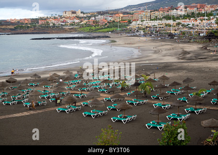 Playa Fañabe an einem bewölkten Tag, Costa Adeje, Teneriffa, Kanarische Inseln, Spanien Stockfoto